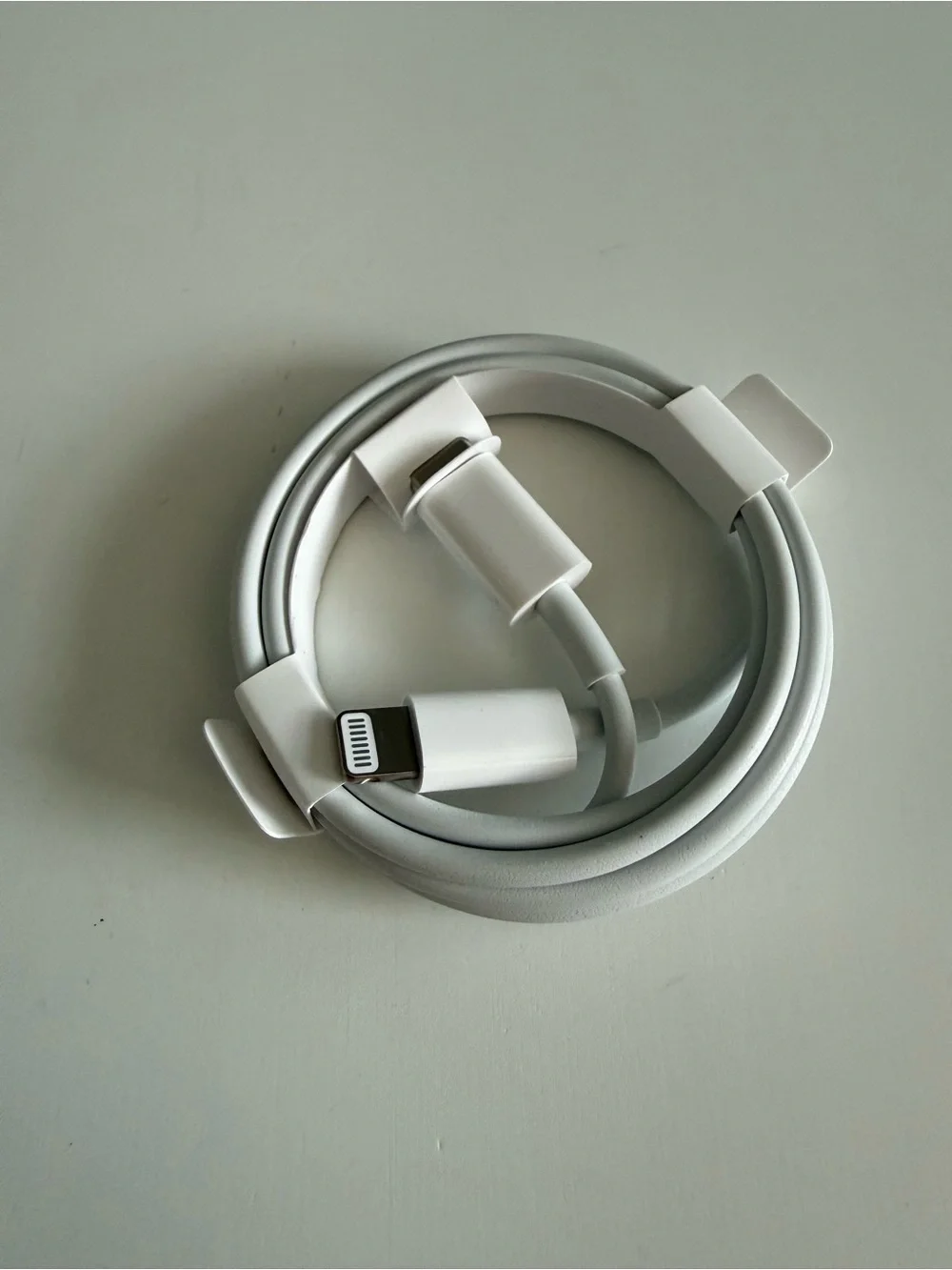 Apple Genuine USB-C Lightning Charger Cable